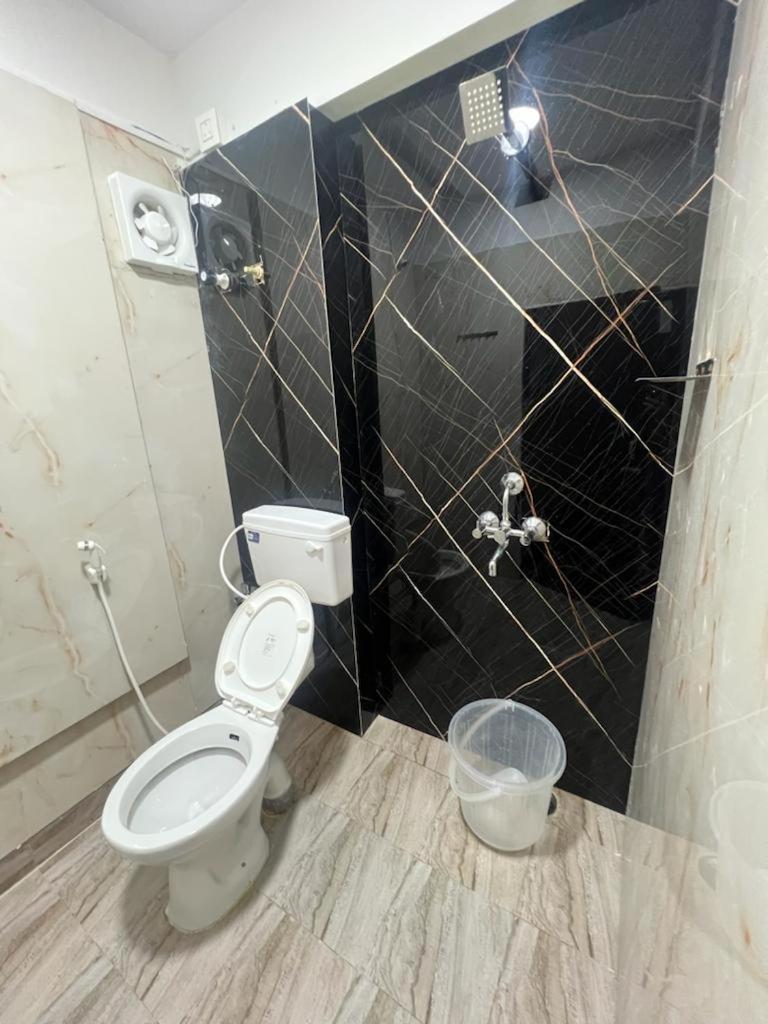 Beach Town Hotel Visakhapatnam Eksteriør bilde